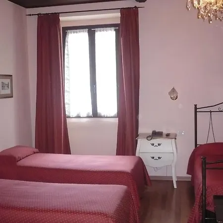 Julia فندق Cassano dʼAdda