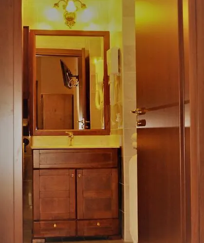 酒店 Julia 卡萨诺阿达